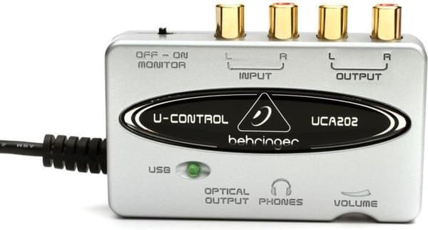 Behringer UCA202 äänitysliitäntä