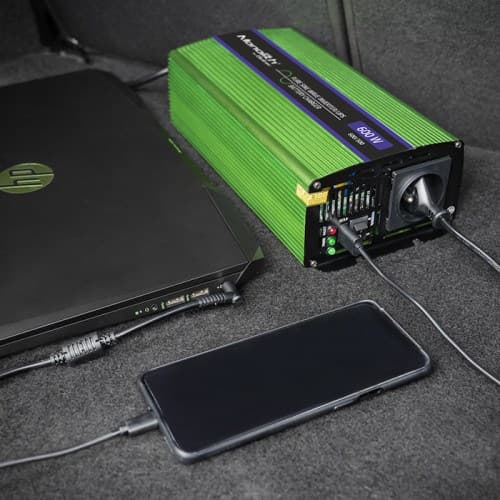 Qoltec Monolith strømadapter/inverter Auto 600 W Grøn