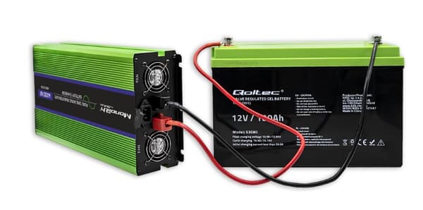 Qoltec Monolith Spændingsomformer | Opladning af batteri | UPS | 2000W | 4000W | 12V til 230V | Ren sinus | LCD sort-grøn
