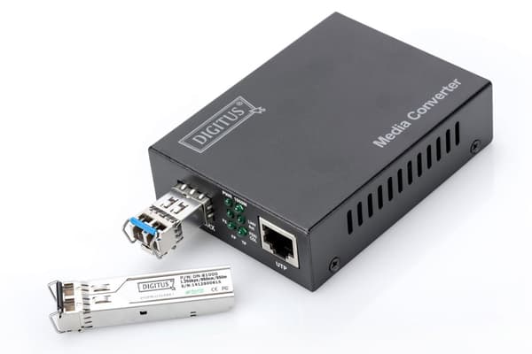 DIGITUS DN-82130 - fibermedieomformer