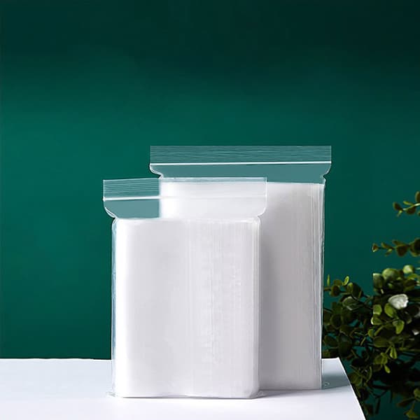 Megakokoiset suljettavat PE-muoviset vetoketjulliset pussit 60x40cm - 100 pakkaus