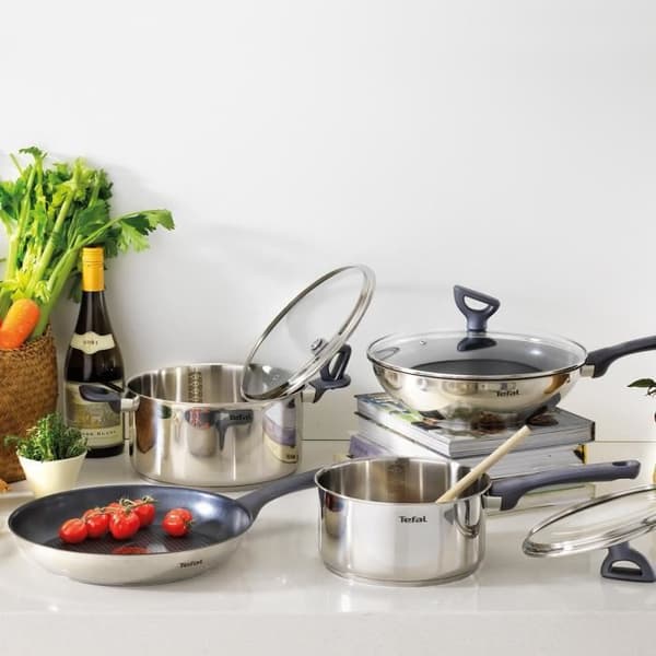 TEFAL G713SB45 Daily Cook Set 11 delar ROSTFRITT STÅL: 16 cm kastrull + 20 och 24 cm grytor med lock + 28 cm långpanna + 5 redskap