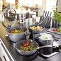 Miniatyrbild 3 av 4: STONELINE® FUTURE Kokkärlsset 8 st - med glaslock med silfunktion - Non-stick beläggning - Induktion