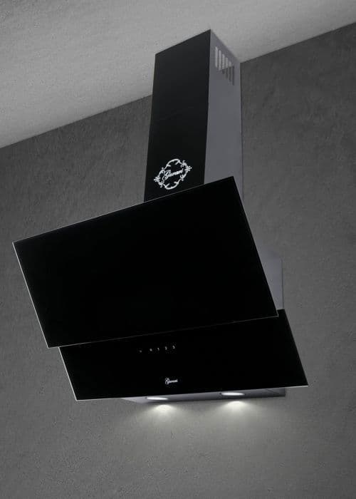 GURARI - Lutande köksfläkt - GCH D 268 8 Prime - 80 cm - Svart - Glas - Energiklass A - 1 000 m³/h