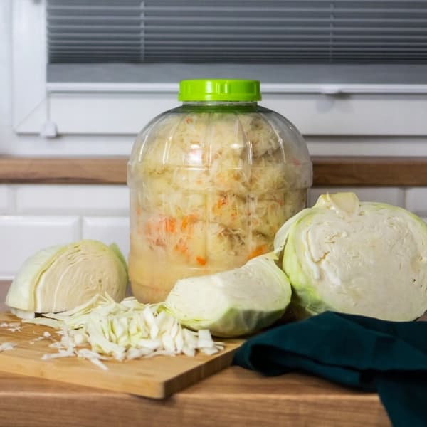 Säilöntäpurkki kannella, muovia, 10 l
