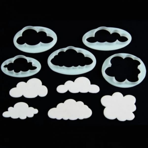 Set of 5 Clouds FMM Utstickare