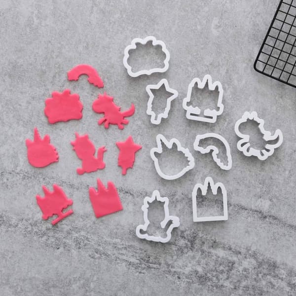 Enhörning Moln Regnbåge Set 8st Utstickare | BakeCake