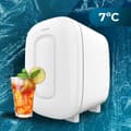 Miniatyrbild 3 av 3: Cecotec MiniCooling Bora White 4 L mini fridge, 12 V-220 V operation, car and caravan compatible, cooling and heating function, temperature range 7-5