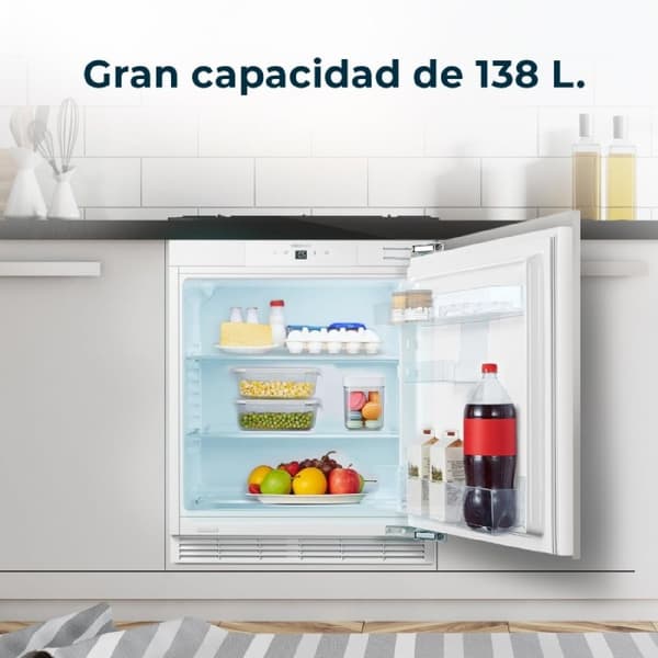 Cecotec Built-in 138-litre capacity mini fridge, class E, display touch and Fast Cooling.
