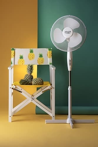 Adler AD 7305 stor golvfläkt, 90W, 40 cm, Vit
