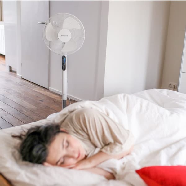 Honeywell Golvfläkt Quiet Oscilating  HSF600WE4