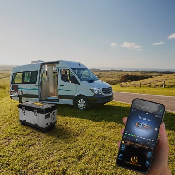 Sunster 8KW Dieselvärmare 230V, 12V/24V, med Bluetooth-anslutning, LCD och fjärrkontroll, Effektiv Värme, Låg Ljudnivå, WEBASTO