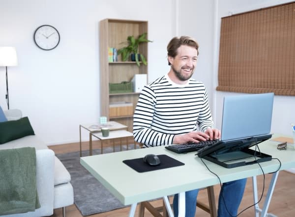 EXTO ECO kannettavan tietokoneen jalusta