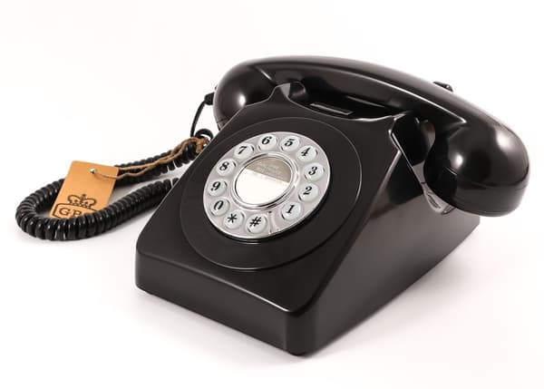 GPO 746 Retro Trykknapptelefon, svart