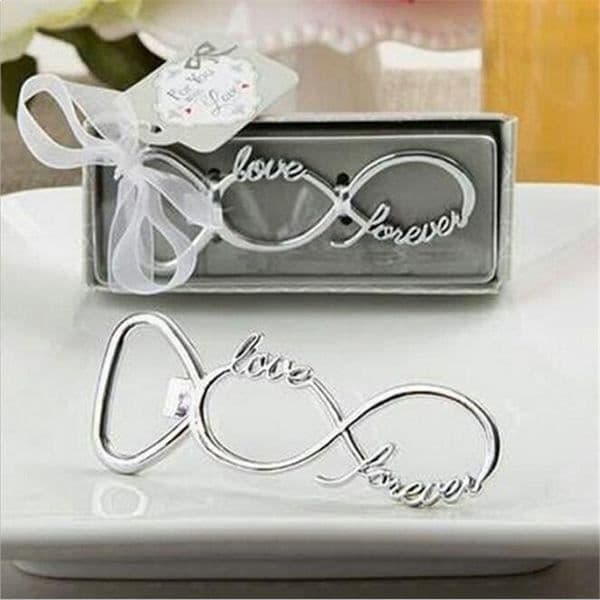 Love Forever flasköppnare med presentask * Mått: 10 x 4 cm * Material: rostfritt stål * Färg: silver * Box
