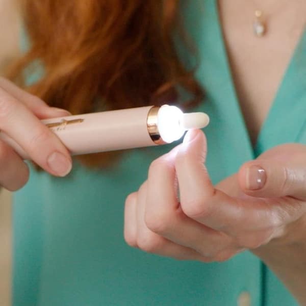 Finishing Touch Felfria Salongnaglar - Elektrisk Nagelfil - Professionellt Manikyrkit för Hemmanikyrupplevelse