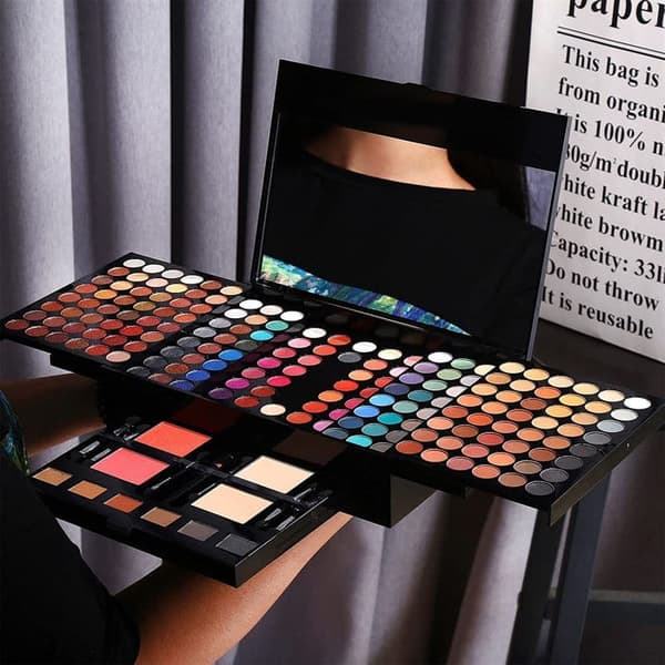 Miss Rose øjenskyggepalet sæt - Blockbuster makeup palette - 180 farver