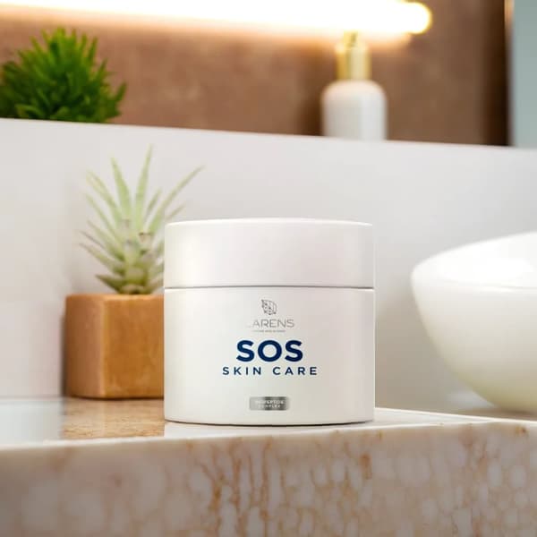 Larens SOS Skin Care - Intensivt regenererande kroppskräm 150 ml