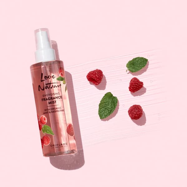 Oriflame Love Nature Energizing Body Mist med økologisk mynte og hindbær 200 ml