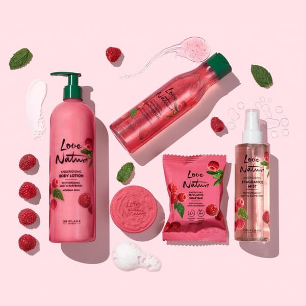 Oriflame Love Nature Energizing Body Mist med økologisk mynte og hindbær 200 ml