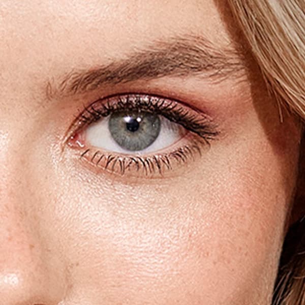 Oriflame THE ONE 5 in 1 Wonder Lash -ripsiväri syntymäpäivälahja - musta 8 ml