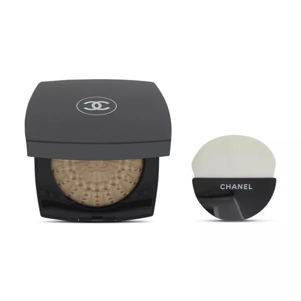 Chanel Perles De Lumiere Illuminating Rose Gold Blush Powder Shimmer Finish
