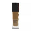 Miniatyrbillede 2 af 3: Shiseido Synchro Radiant Lifting Medium-To-Full Coverage Foundation 440 Amber