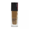 Miniatyrbillede 1 af 3: Shiseido Synchro Radiant Lifting Medium-To-Full Coverage Foundation 440 Amber