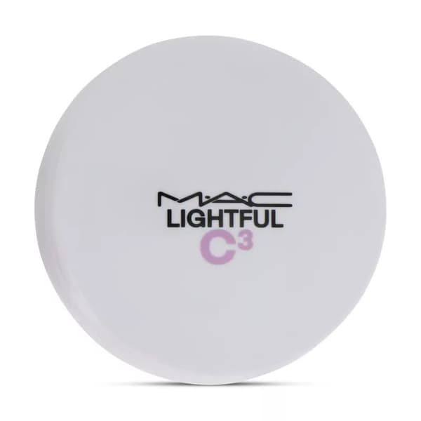 MAC Lightful C3 Natural Silk Powder Foundation Soft Matte NC40