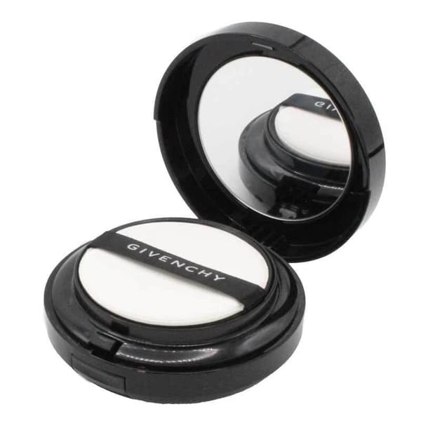 Givenchy Light Foundation Teint Couture Cushion SPF 10 1 Fresh Porcelain -