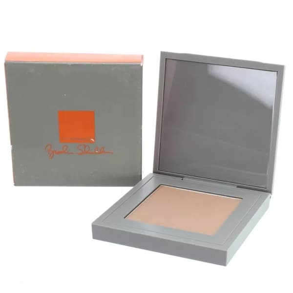 MAC Light Bronzer Brooke Shields Bronzing Powder Scone