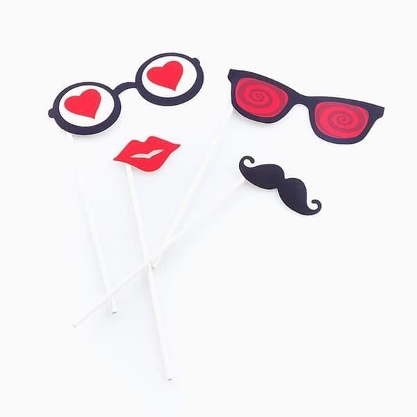 Photobooth tillbehör - EUROWEB - Paket med 5 - Kärlekstema - Kartong - Röd
