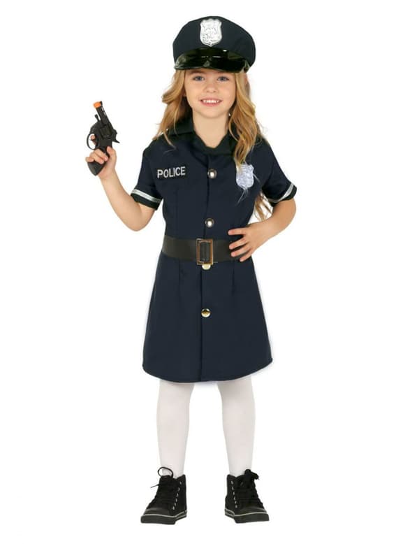 Poliisin mekkoasu tytölle