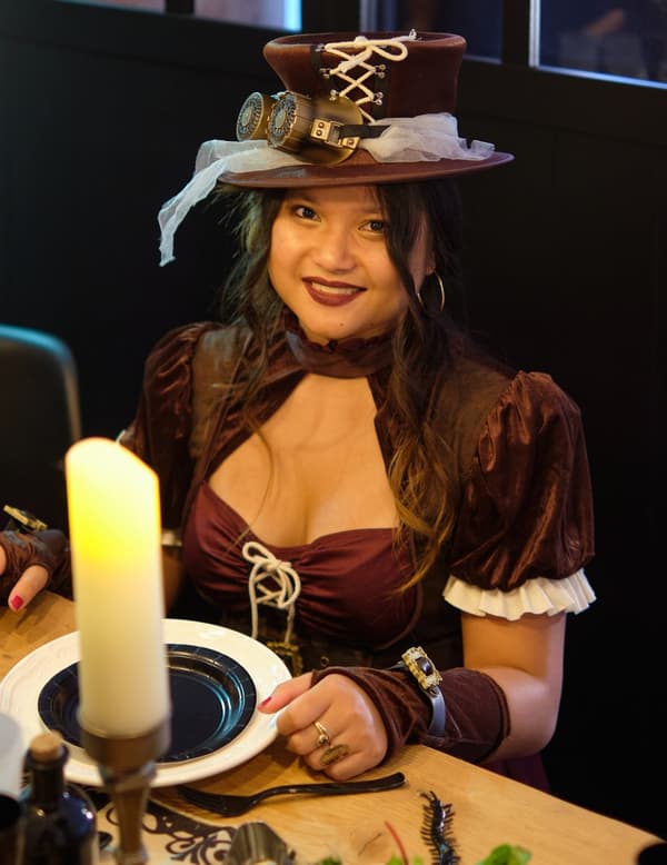 Steampunk Bordeaux-naamiaisasu aikuisille