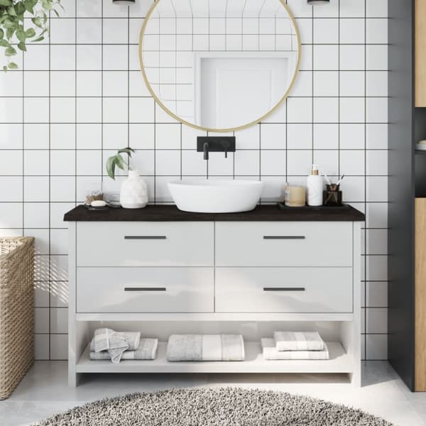 Bänkskiva badrum mörkbrun 120x30x(2-4) cm behandlat massivt trä