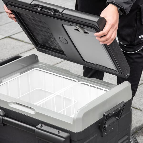 Bilkylandare, 40L med LED-belysning, 71.1×46×44 cm, Grå och Svart