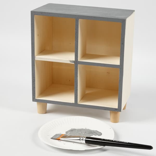 Minibyrå av Trä - Höjd 23 cm - 4 fack