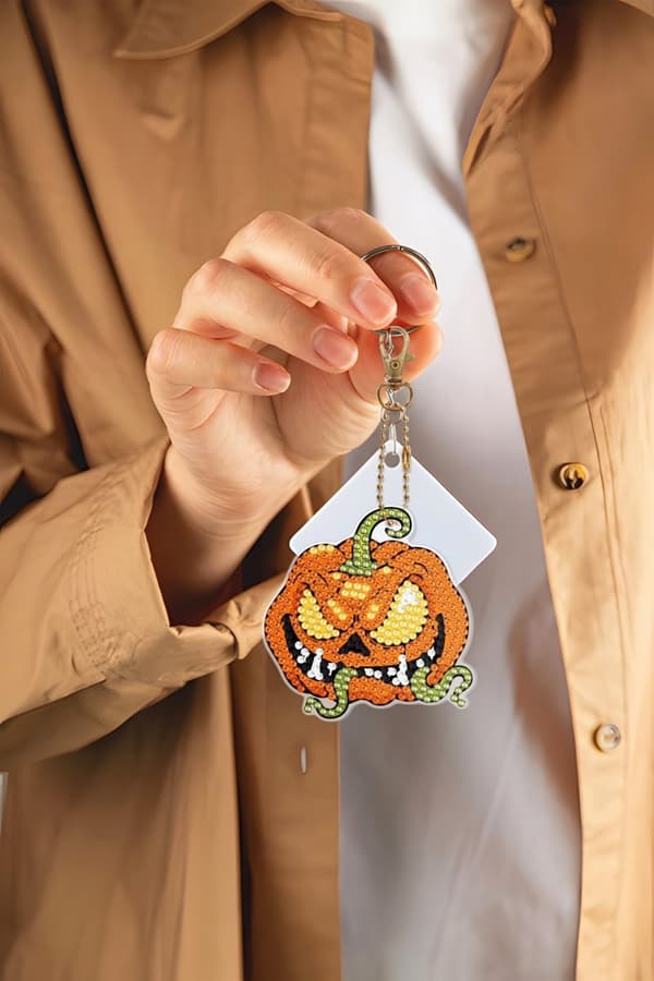 Timanttikirjonta-avaimenperä, 6 kpl - Halloween