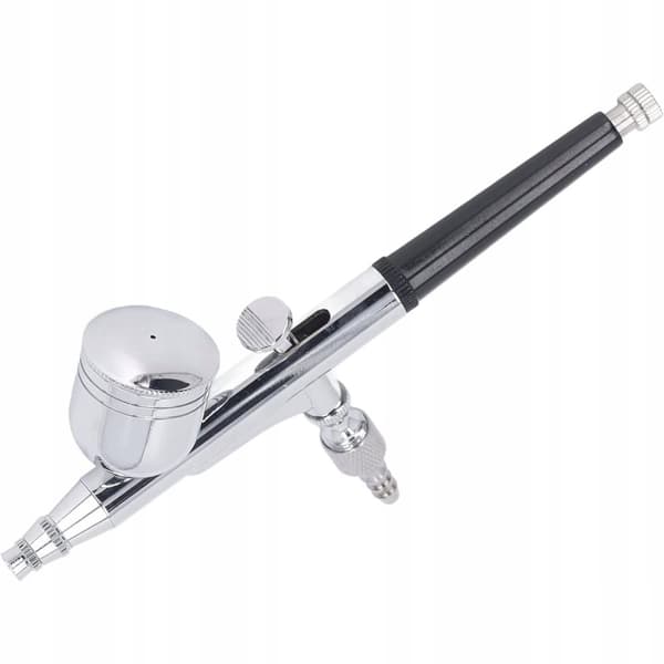 Målningsairbrush i fodral med metallbehållare, munstycke 0,5 mm