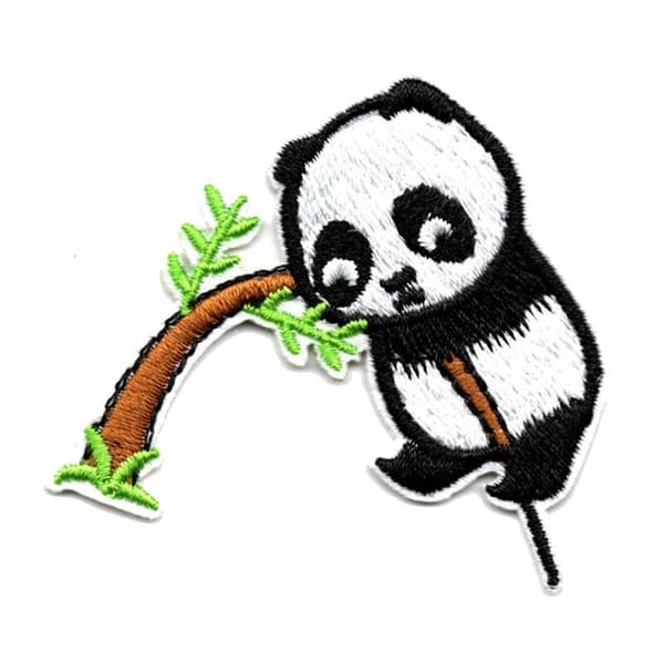 4 stycken stryka sy på tygmärken panda 2 sorter