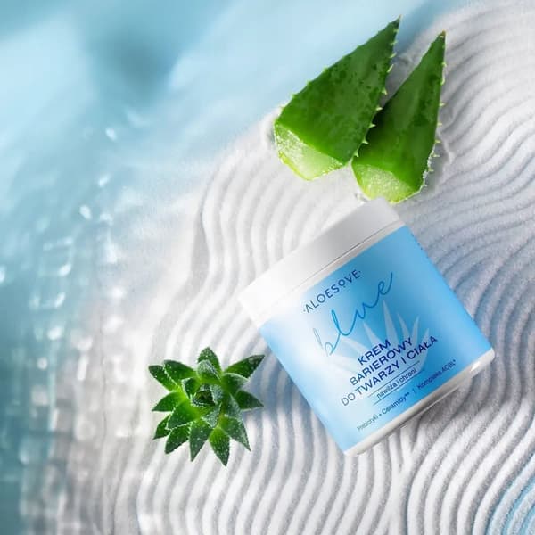 ALOESOVE BLUE Kosteuttava suojavoide kasvoille ja vartalolle 250 ml