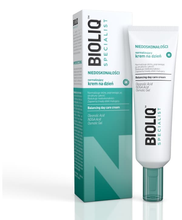 BIOLIQ SPECIALIST Normalisoiva päivävoide vähentää ihon epätasaisuuksia 30ml