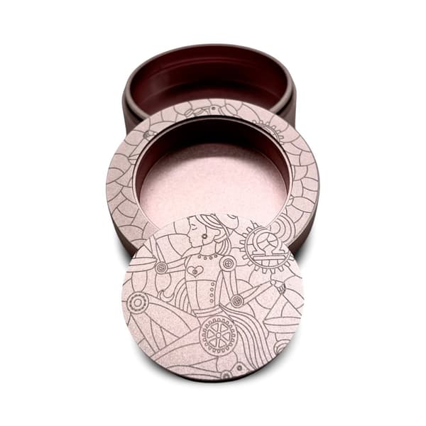 Snusdåse i pink aluminium med mekanisk kvinderobot