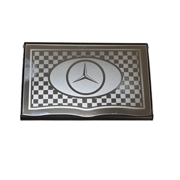 Mercedes - kortin haltija