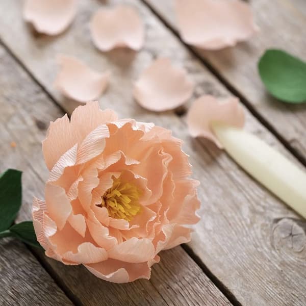 Pysselkit Kräppapper - En Bukett Blommor