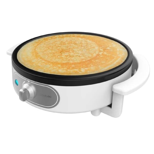 Cecotec 1200 W electric crepe maker with non-stick coating and adjustable power.