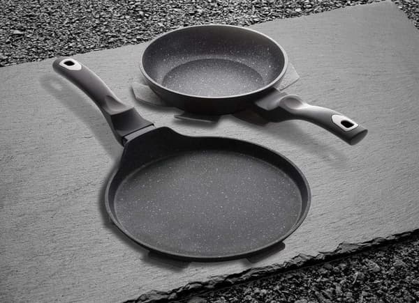 GRANIT pandekagepande 25cm BERLINGER HAUS SORT SØLV BH-1849