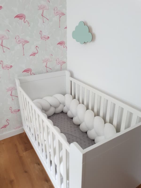 Sengeomkreds - bumper pude - bed slangefletpude - 3,5 meter - creme
