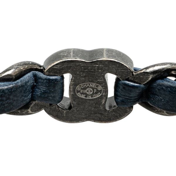 Pre-owned Chanel Silver Plated Leather Woven Chain CC Turnlock Bracelet Silver