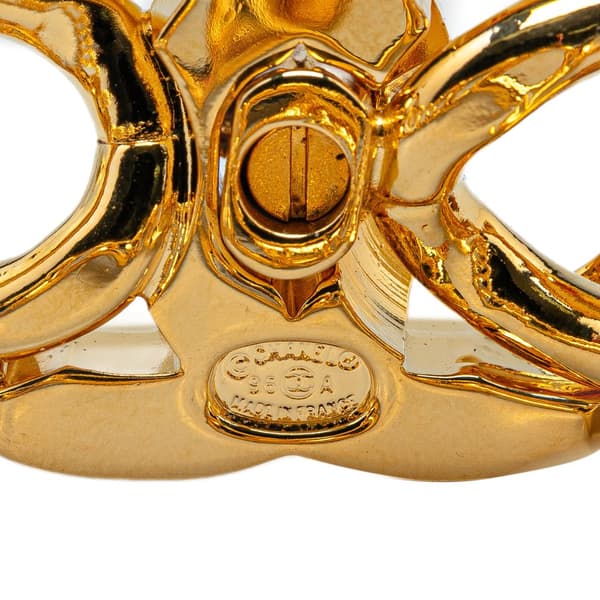 Pre-owned Chanel Gold Plated CC Turn Lock Bracelet Gold
